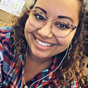 Meet your Posher, Adreana